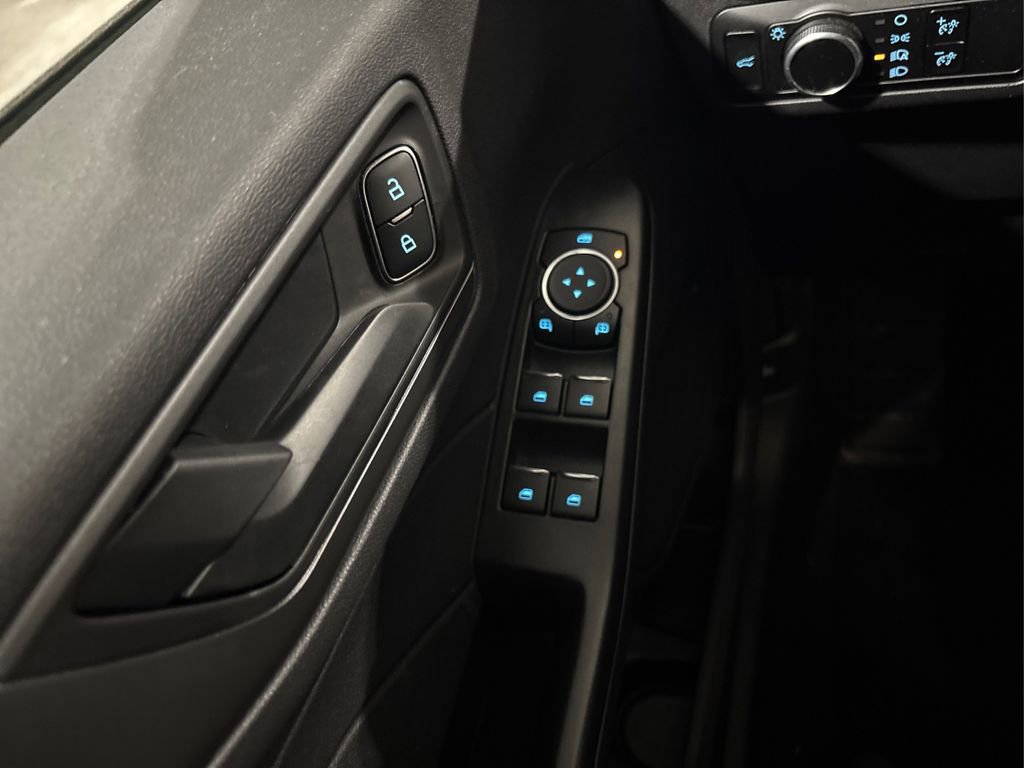 Certified 2025 Ford Escape Active image 34