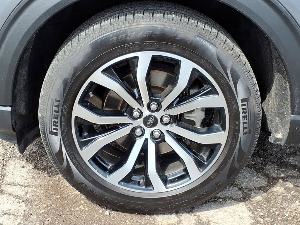 Certified 2022 Ford Explorer ST AWD/4WD image 9
