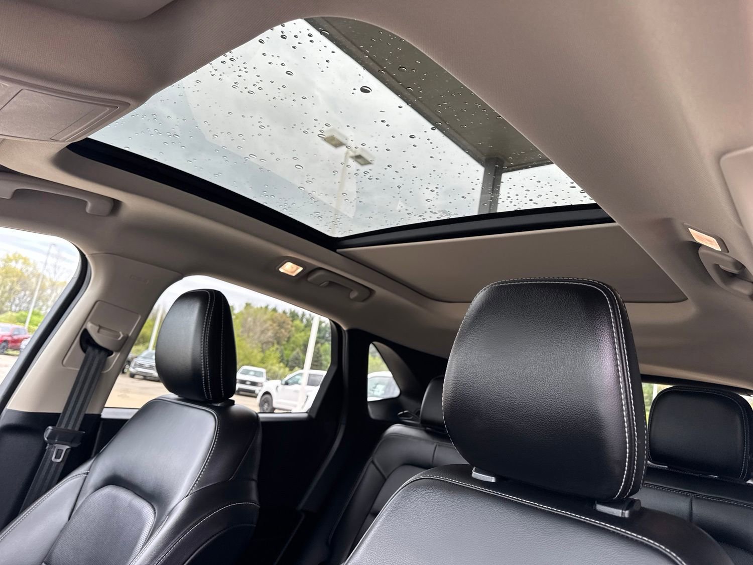 Certified 2020 Ford Escape SE Sport AWD/4WD image 23