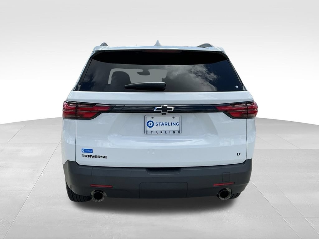 Used 2023 Chevrolet Traverse LT FWD image 5