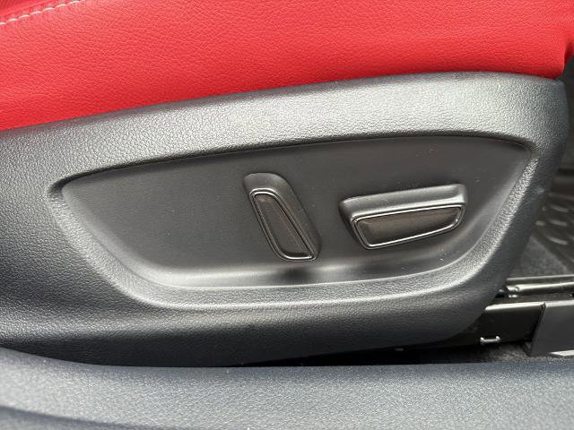 Used 2024 Toyota Camry XSE w/ Navigation Package image 13