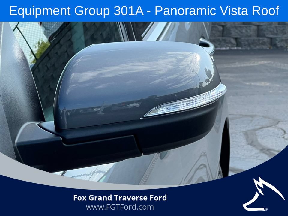 Certified 2024 Ford Edge Titanium w/ Equipment Group 301A AWD/4WD image 33