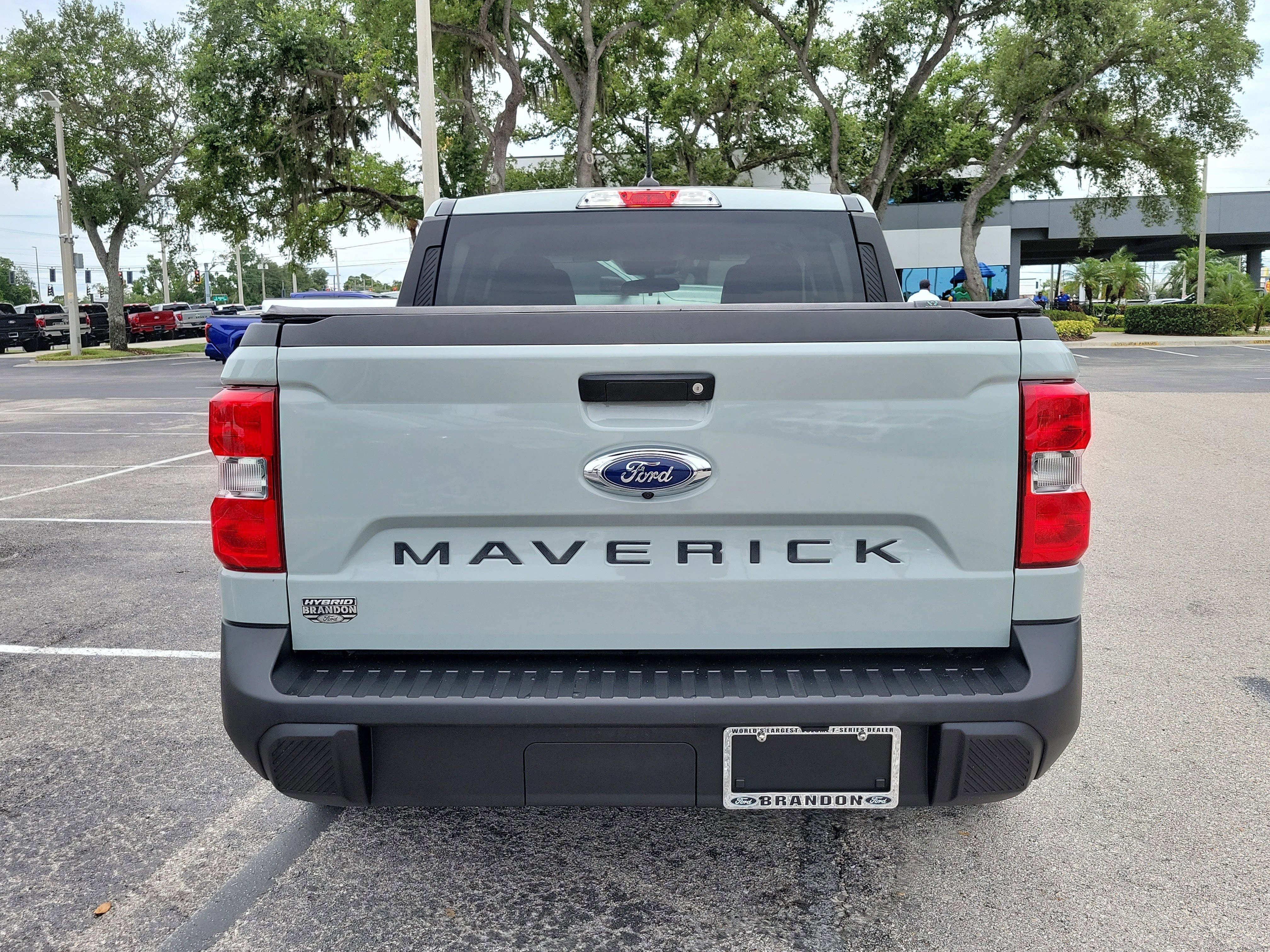 Certified 2024 Ford Maverick XL FWD image 8