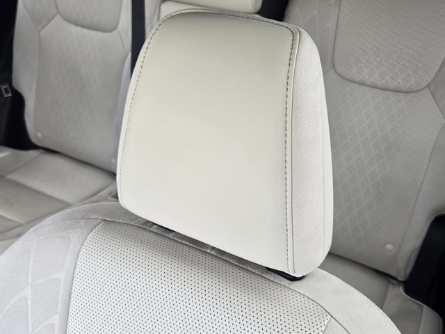 Used 2023 Lexus RX 350 FWD w/ Cold Area Package image 22
