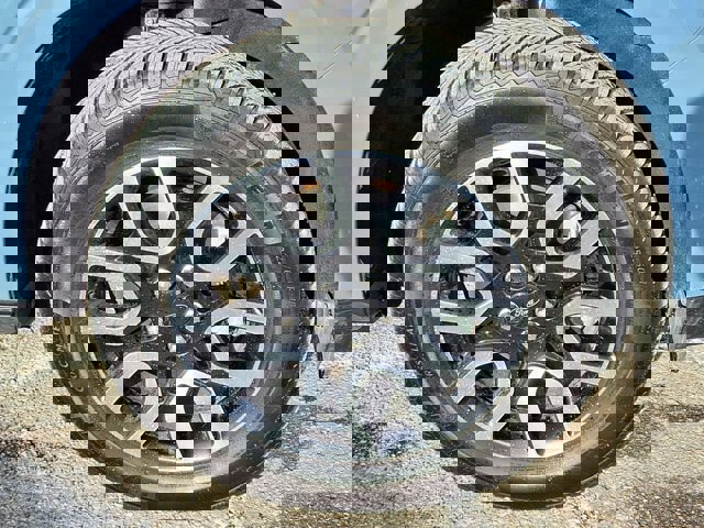 Certified 2022 Ford Maverick Lariat w/ Lariat Luxury Package image 28