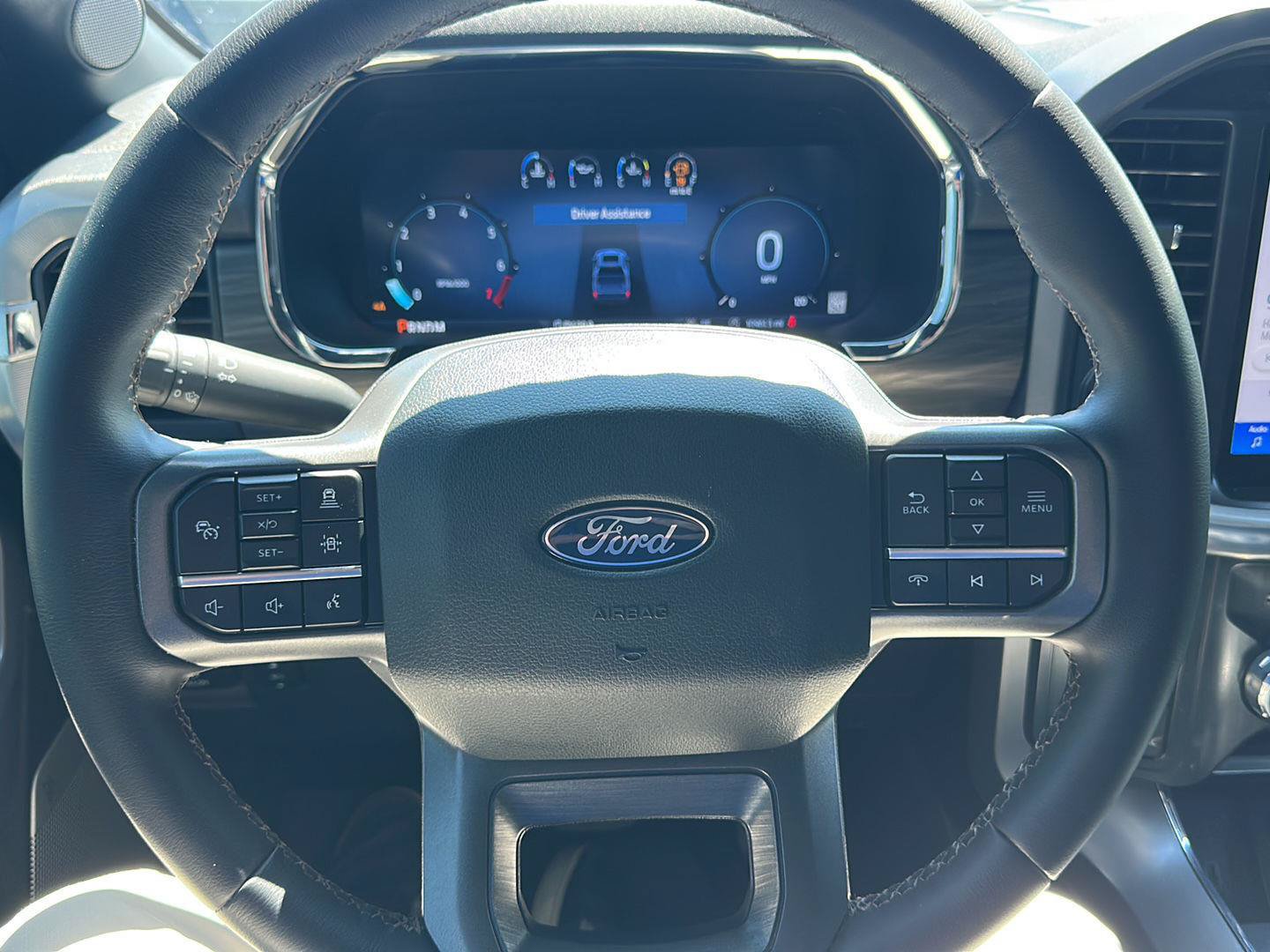 Certified 2025 Ford F150 Lariat w/ Equipment Group 501A Mid AWD/4WD image 16