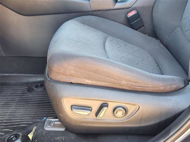 Used 2021 Toyota RAV4 XLE FWD image 24