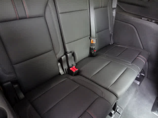 Used 2024 Chevrolet Tahoe RST w/ Luxury Package AWD/4WD image 13