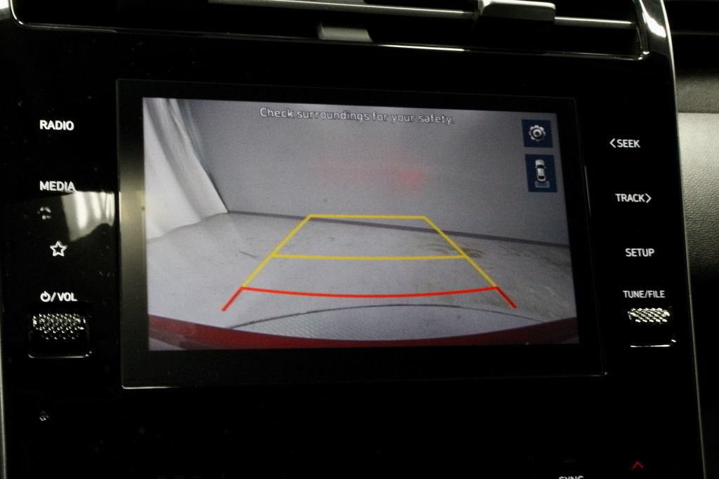 Used 2023 Hyundai Tucson SEL w/ Convenience Package AWD/4WD image 2