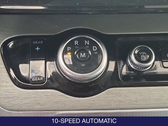 Certified 2025 Ford Expedition Platinum AWD/4WD image 11