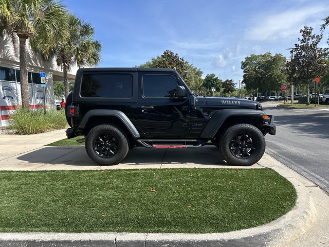 Used 2020 Jeep Wrangler Sport AWD/4WD image 2