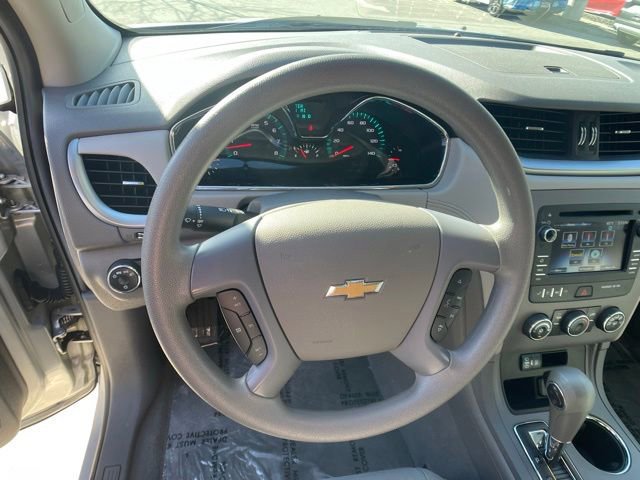 Used 2017 Chevrolet Traverse LS image 18