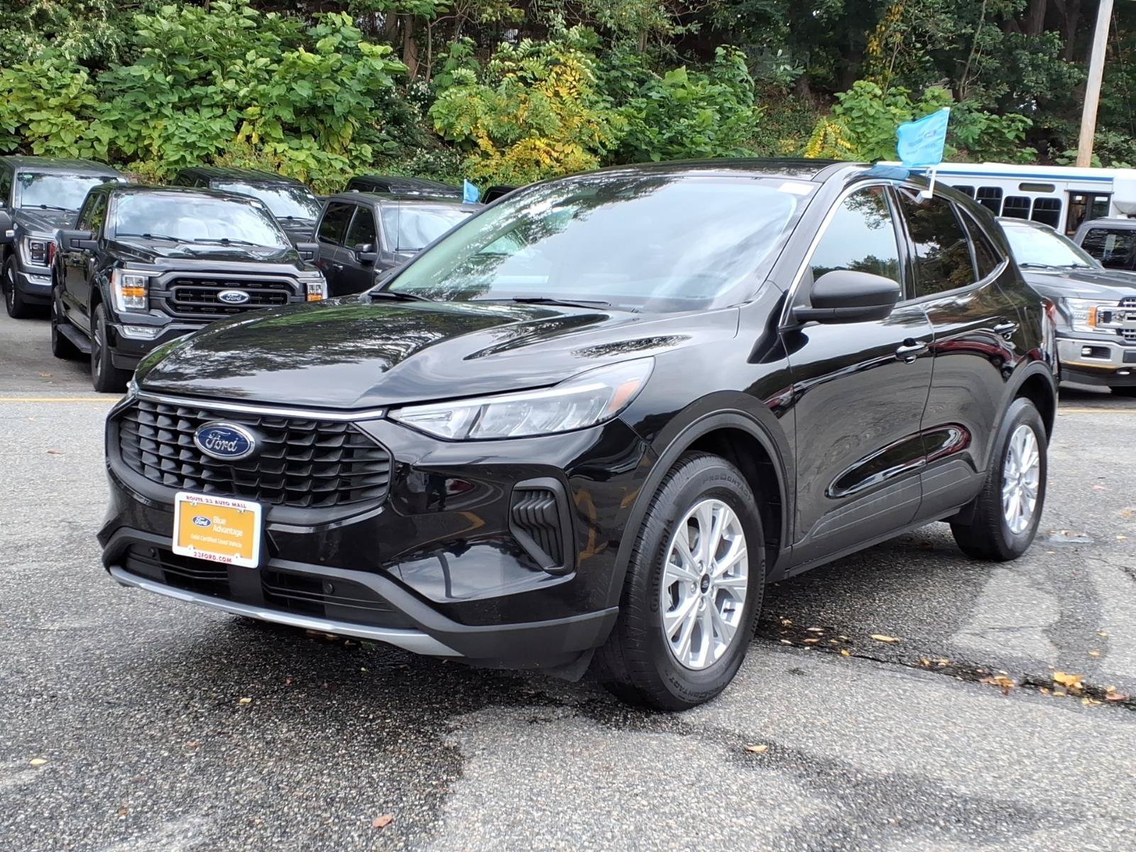 Certified 2023 Ford Escape Active AWD/4WD image 4