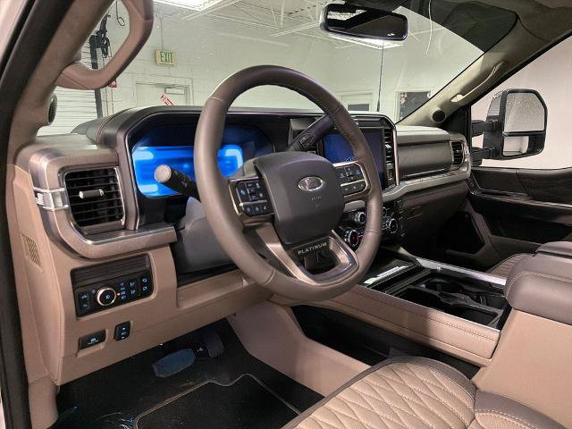 Certified 2026 Ford F450 Platinum w/ Platinum Plus Package AWD/4WD image 31