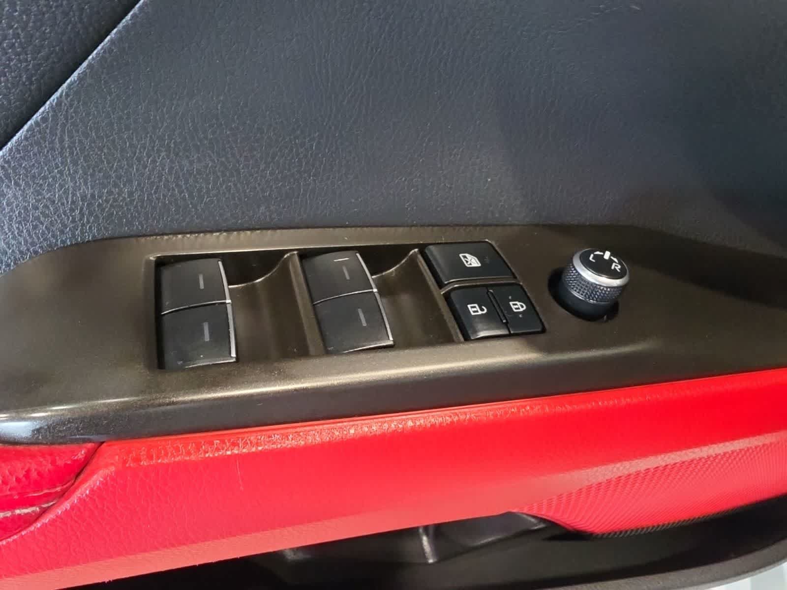Used 2021 Toyota Camry XSE FWD image 21