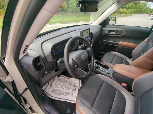 Certified 2024 Ford Bronco Sport Outer Banks AWD/4WD image 15
