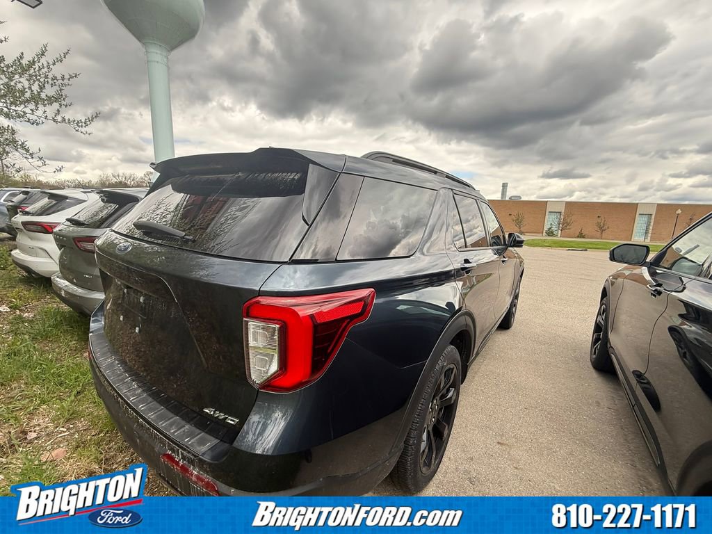 Certified 2023 Ford Explorer ST-Line AWD/4WD image 5