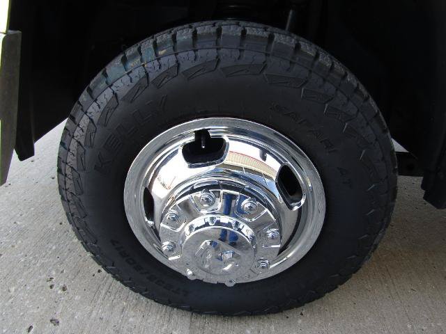 Used 2024 RAM 3500 Tradesman w/ Chrome Appearance Group AWD/4WD image 23