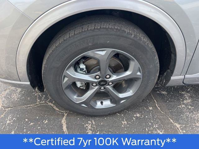 Certified 2024 Ford Escape ST-Line AWD/4WD image 32