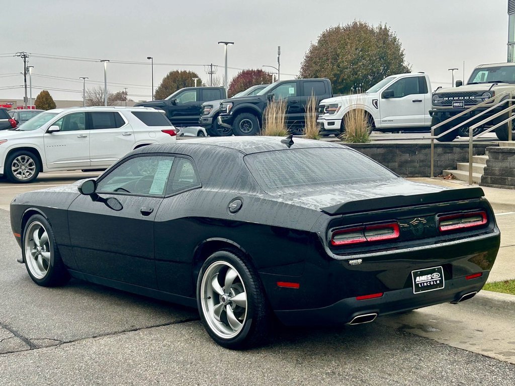 Used 2021 Dodge Challenger GT w/ Plus Package image 4