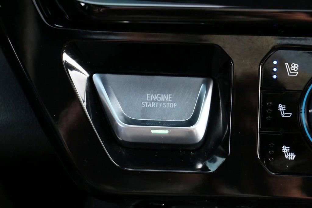 Used 2023 GMC Sierra 1500 AT4 w/ Technology Package image 15