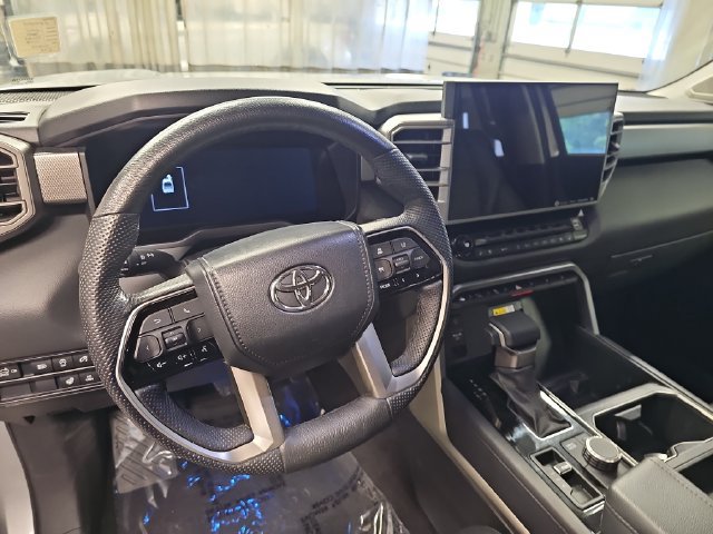 Used 2024 Toyota Tundra Limited AWD/4WD image 16