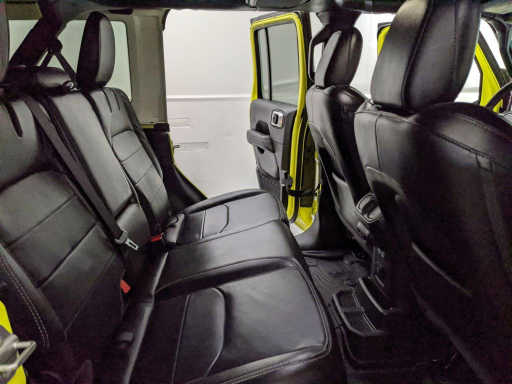 Used 2023 Jeep Wrangler Unlimited Sahara w/ Cold Weather Group image 20