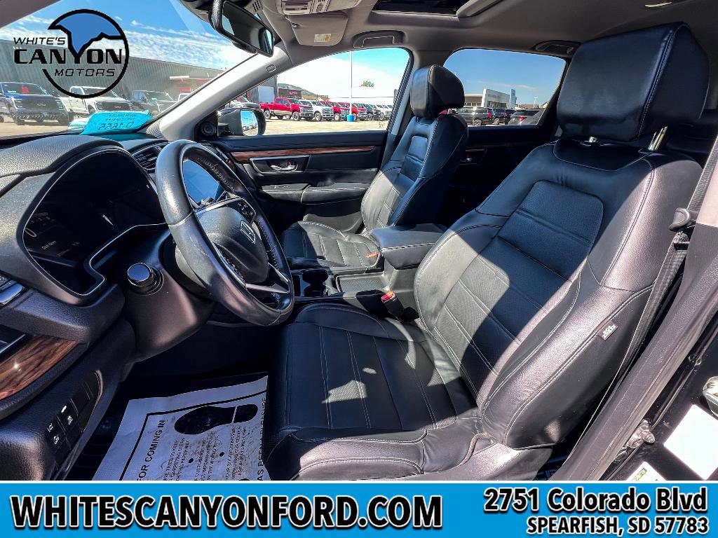 Used 2019 Honda CR-V Touring image 5