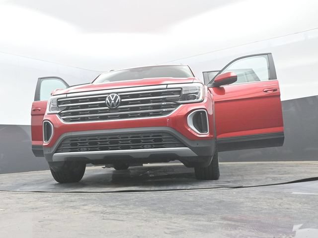 Used 2024 Volkswagen Atlas SE AWD/4WD image 30