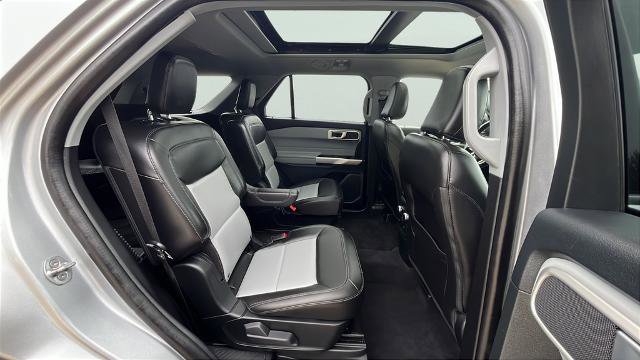Certified 2023 Ford Explorer XLT w/ Equipment Group 202A image 21