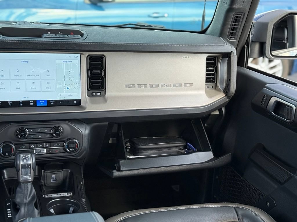 Certified 2025 Ford Bronco Outer Banks AWD/4WD image 29