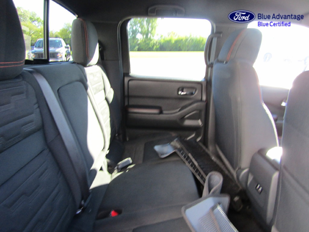 Used 2025 Nissan Frontier PRO-4X w/ Interior Protection Package AWD/4WD image 15