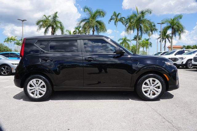 Used 2021 Kia Soul LX FWD image 20