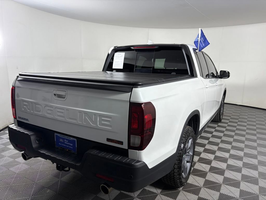 Used 2025 Honda Ridgeline TrailSport image 5