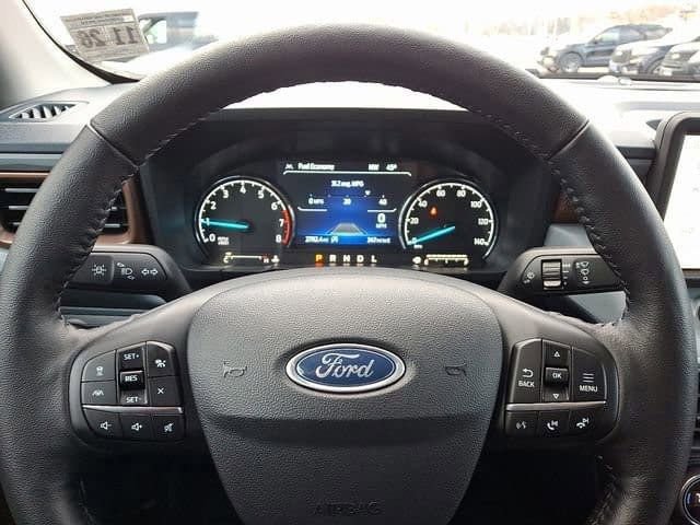 Certified 2022 Ford Maverick Lariat w/ Lariat Luxury Package image 19