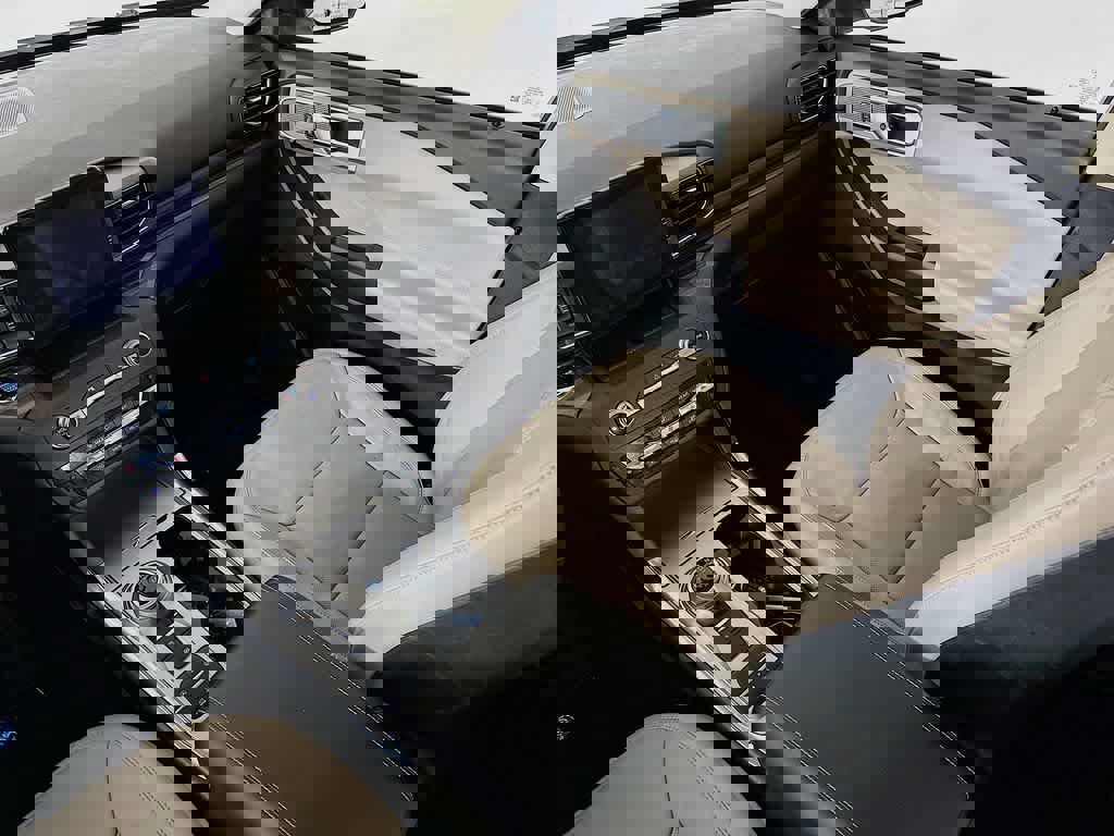 Certified 2020 Ford Explorer Limited w/ Class III Trailer Tow Package image 14