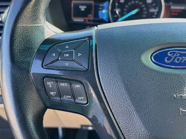 Certified 2017 Ford Explorer Limited FWD image 39