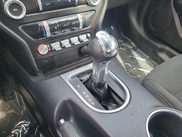 Certified 2022 Ford Mustang Coupe w/ Equipment Group 101A RWD image 21