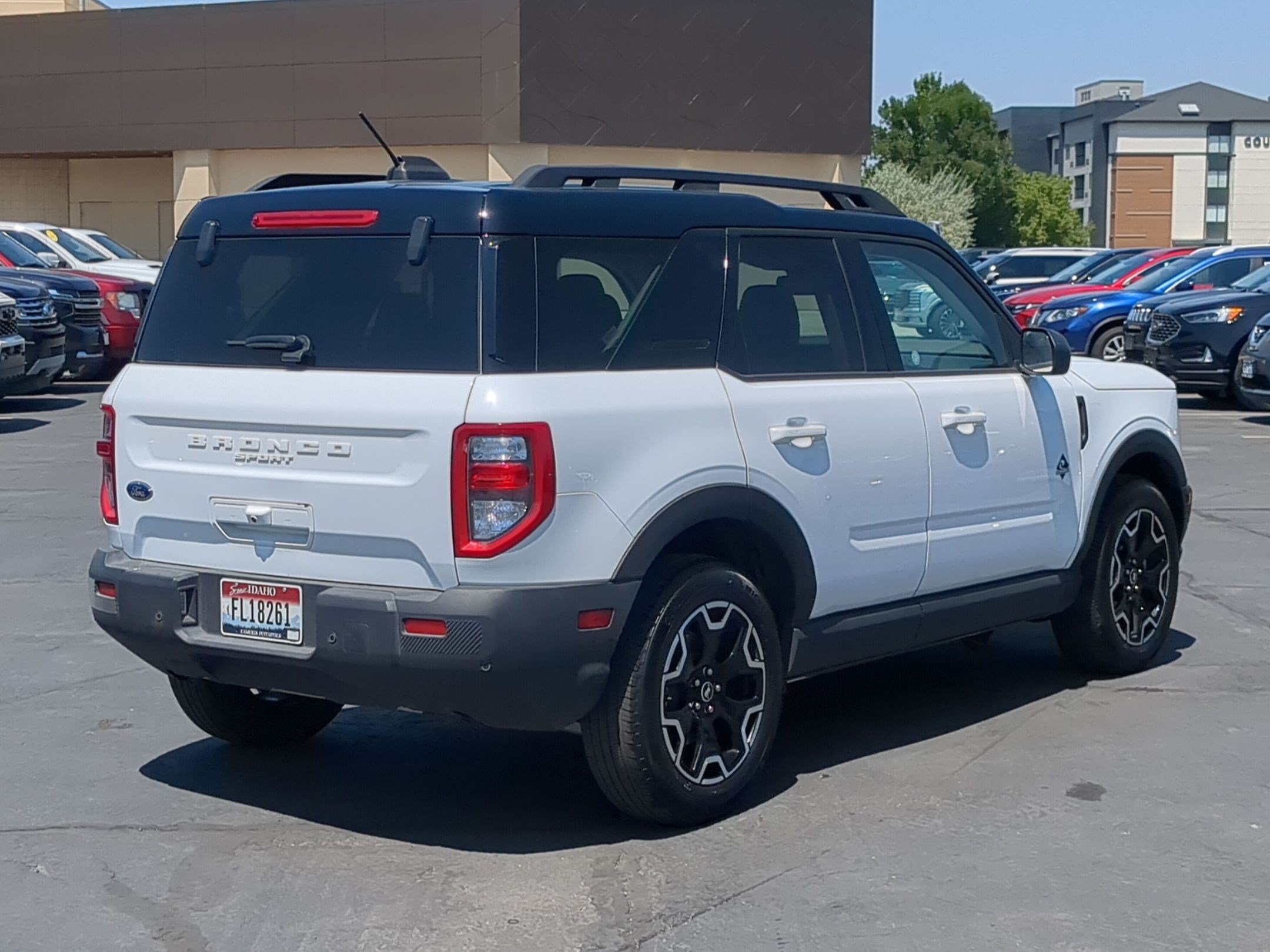 Certified 2025 Ford Bronco Sport Outer Banks AWD/4WD image 3