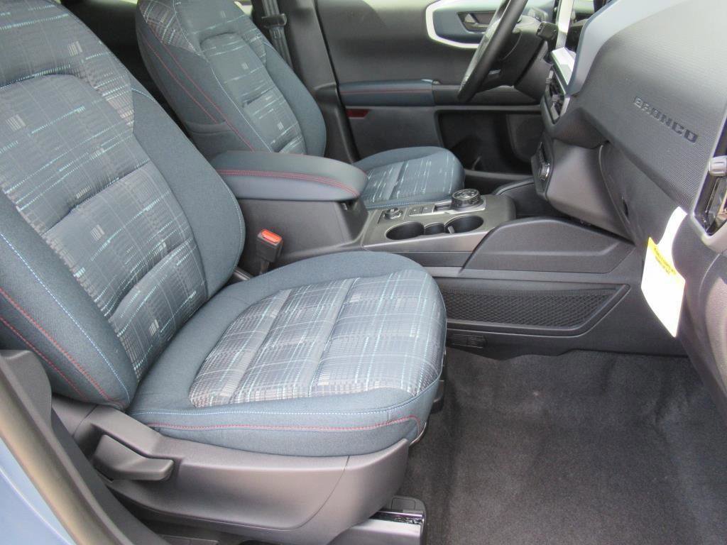 Certified 2025 Ford Bronco Sport Heritage w/ Convenience Package image 9