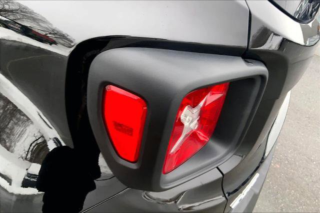 Used 2023 Jeep Renegade Latitude w/ Premium Group image 27