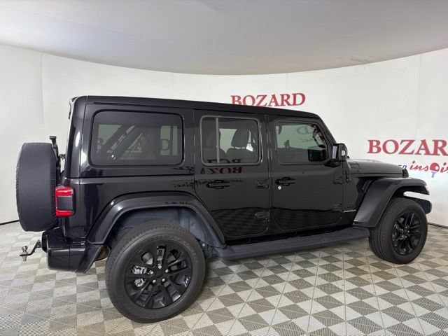 Used 2023 Jeep Wrangler Unlimited Sahara AWD/4WD image 9