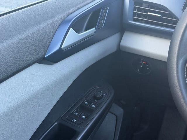 Used 2023 Volkswagen Taos SE AWD/4WD image 19