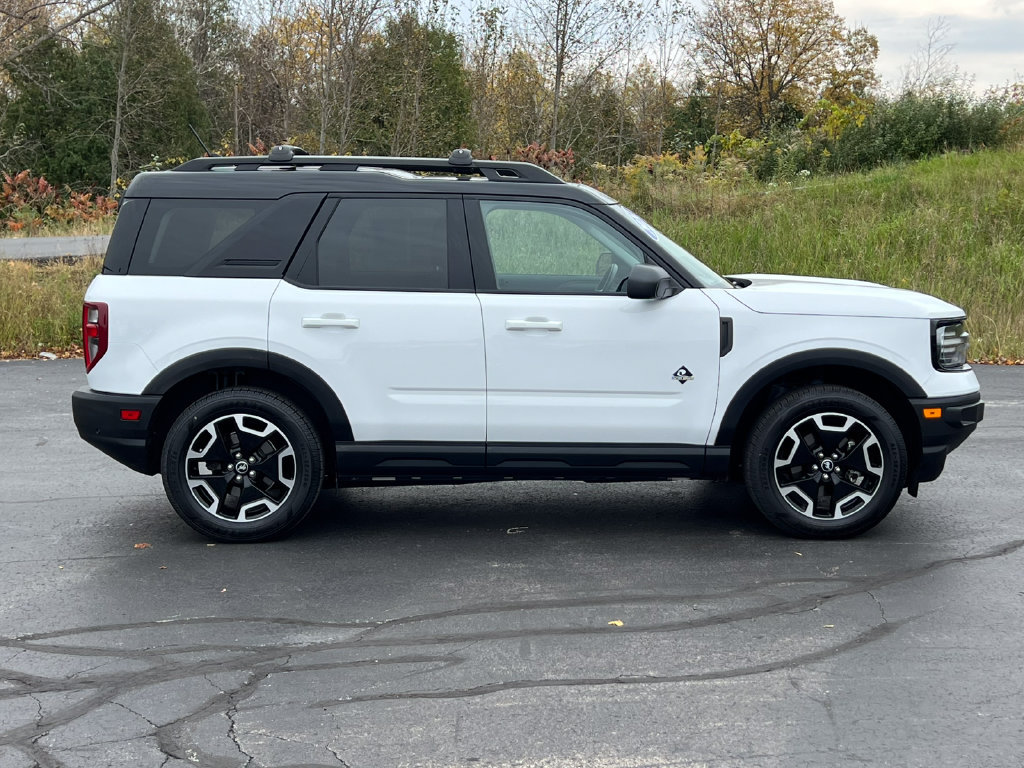 Certified 2024 Ford Bronco Sport Outer Banks w/ Tech Package AWD/4WD image 47