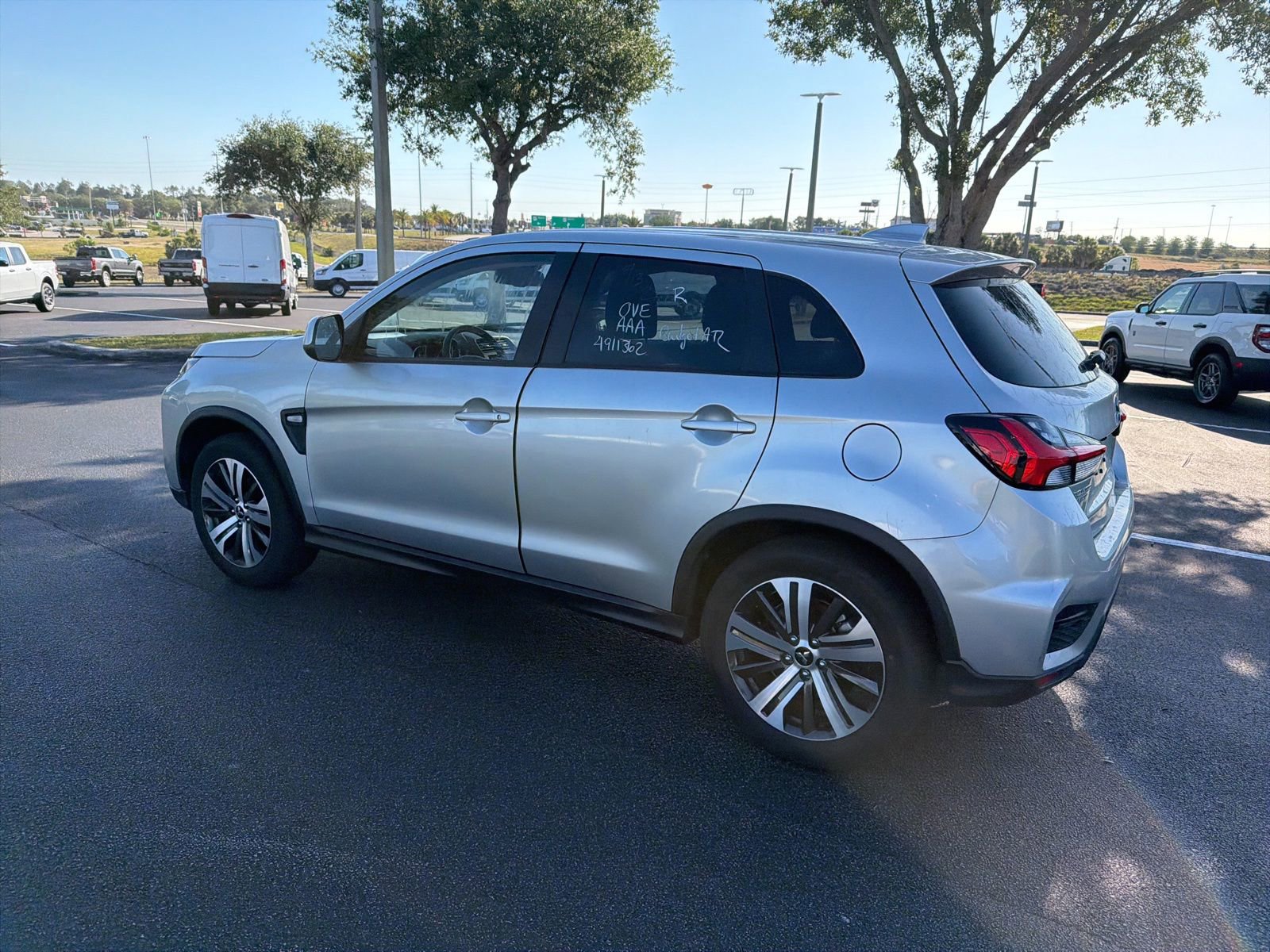 Used 2025 Mitsubishi Outlander Sport ES AWD/4WD image 12