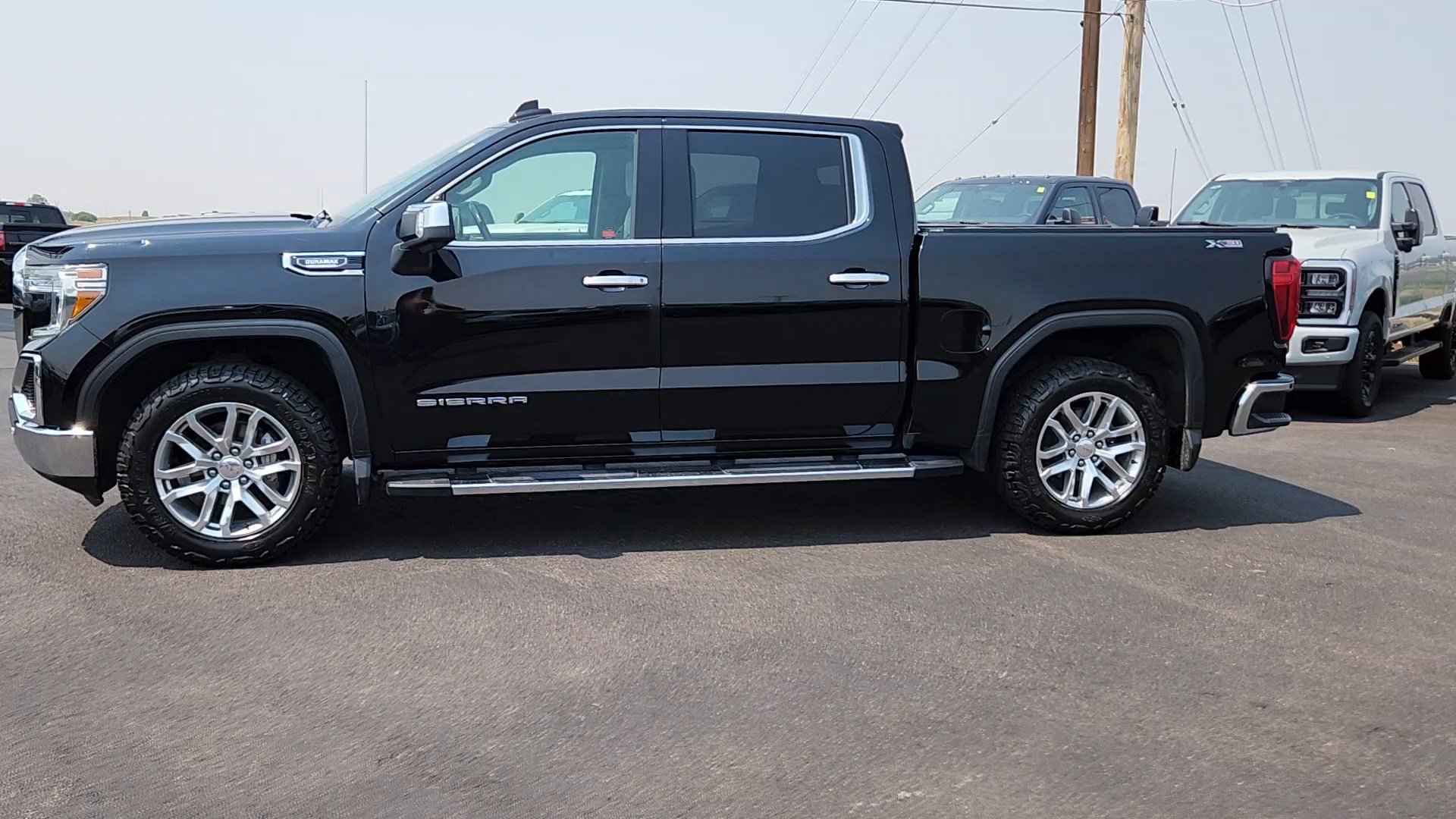 Used 2021 GMC Sierra 1500 SLT w/ SLT Premium Plus Package AWD/4WD image 2