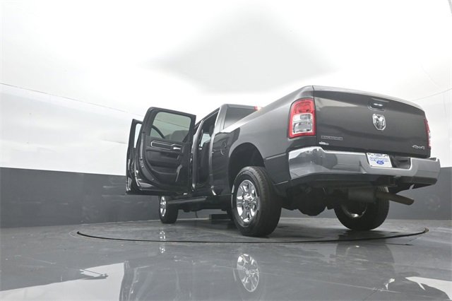 Used 2024 RAM 3500 Big Horn image 38