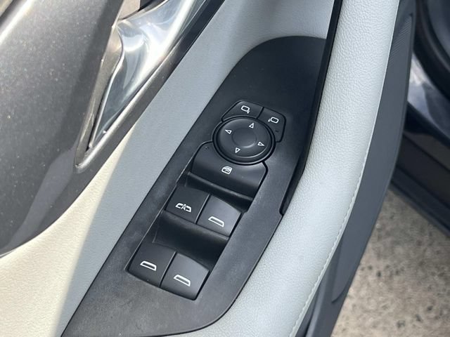 Used 2021 Chevrolet Blazer LT AWD/4WD image 19