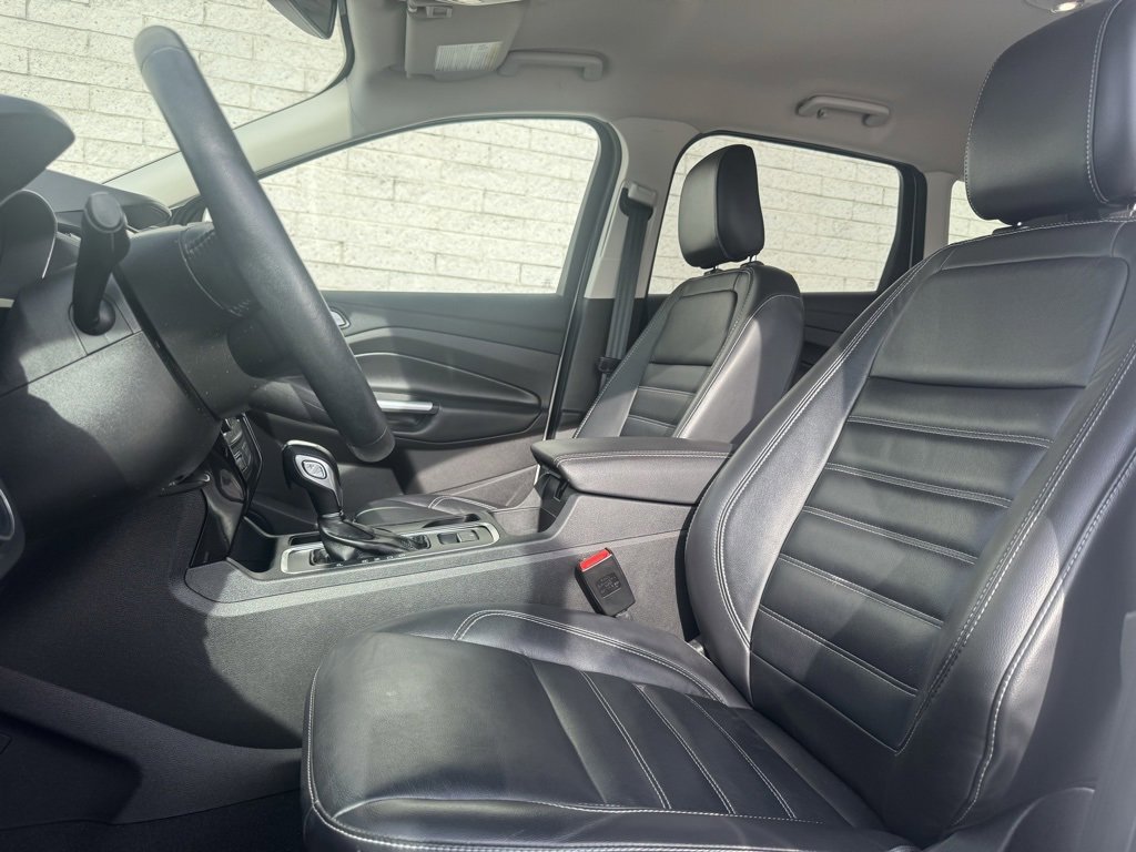 Certified 2019 Ford Escape Titanium image 15