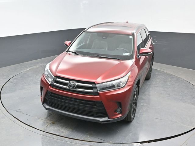 Used 2019 Toyota Highlander SE AWD/4WD image 20